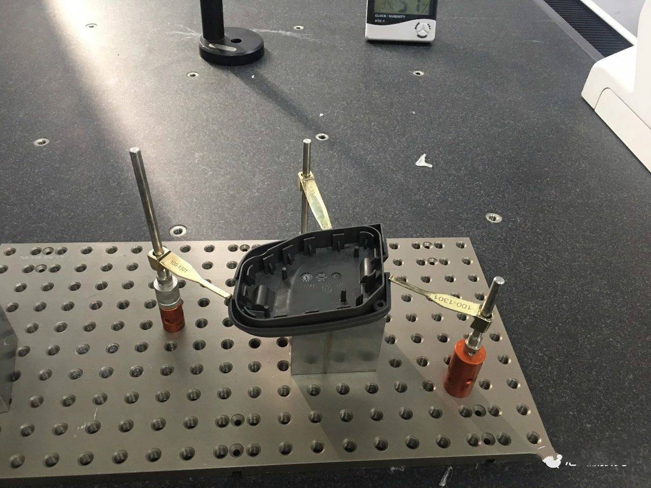 快三导师带计划赚钱三坐标柔性夹具及其应用(图4) 快三导师带计划赚钱三坐标柔性夹具及其应用(图4)